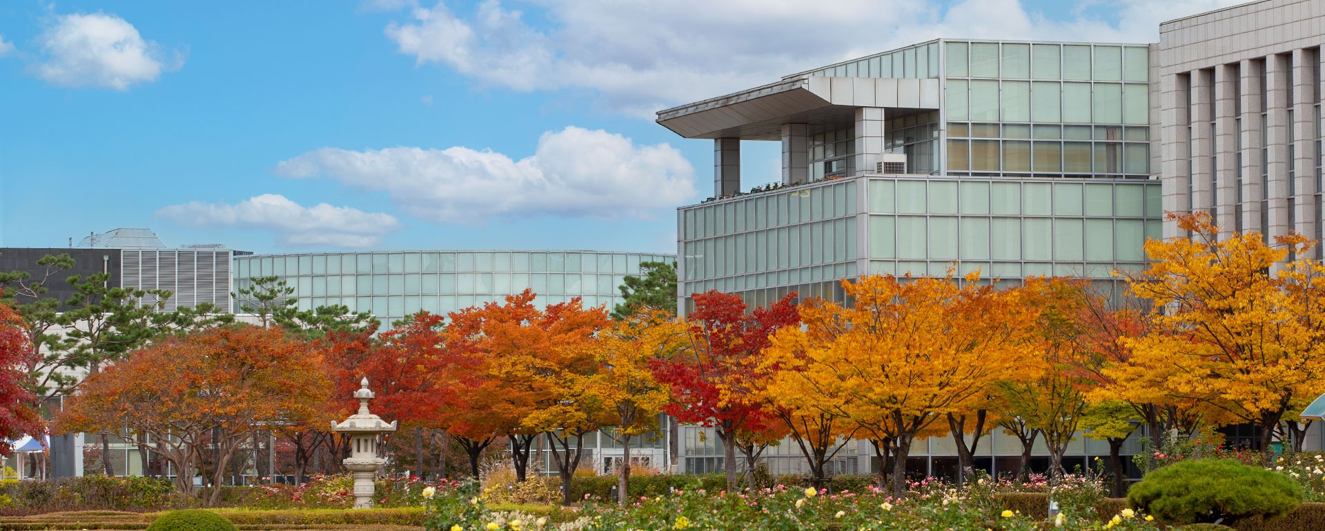 202510 가을캠퍼스1.jpg