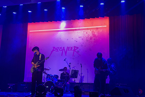 파이오니아 활동사진